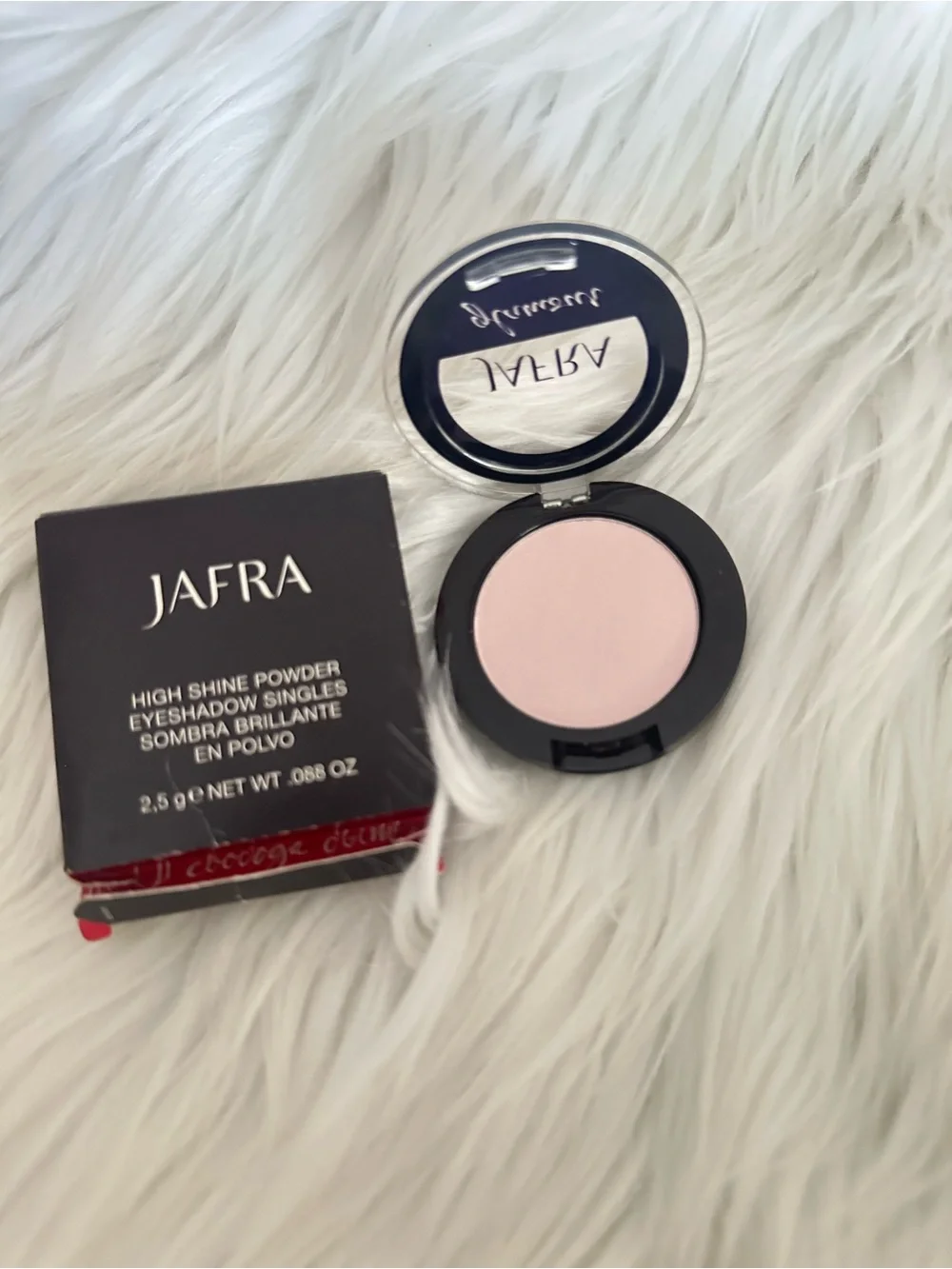 JAFRA High Shine Powder Eyeshadow Singles – Pink Pearl